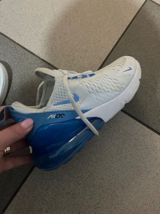 Vând adidasi.mar 35 36 38