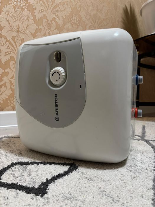 Водонагриватель 10л