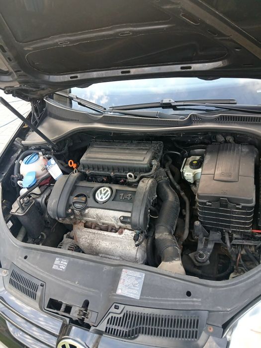 Vw Golf _1.4 _Mpi model Tour