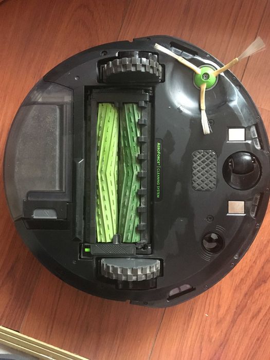 Прахосмукачка -Робот IROBOT ROOMBA i3