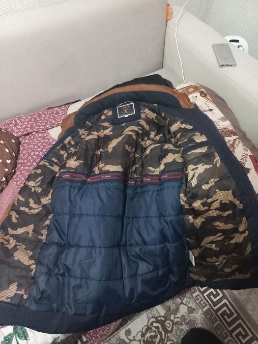 Продам куртку хорошим состояние