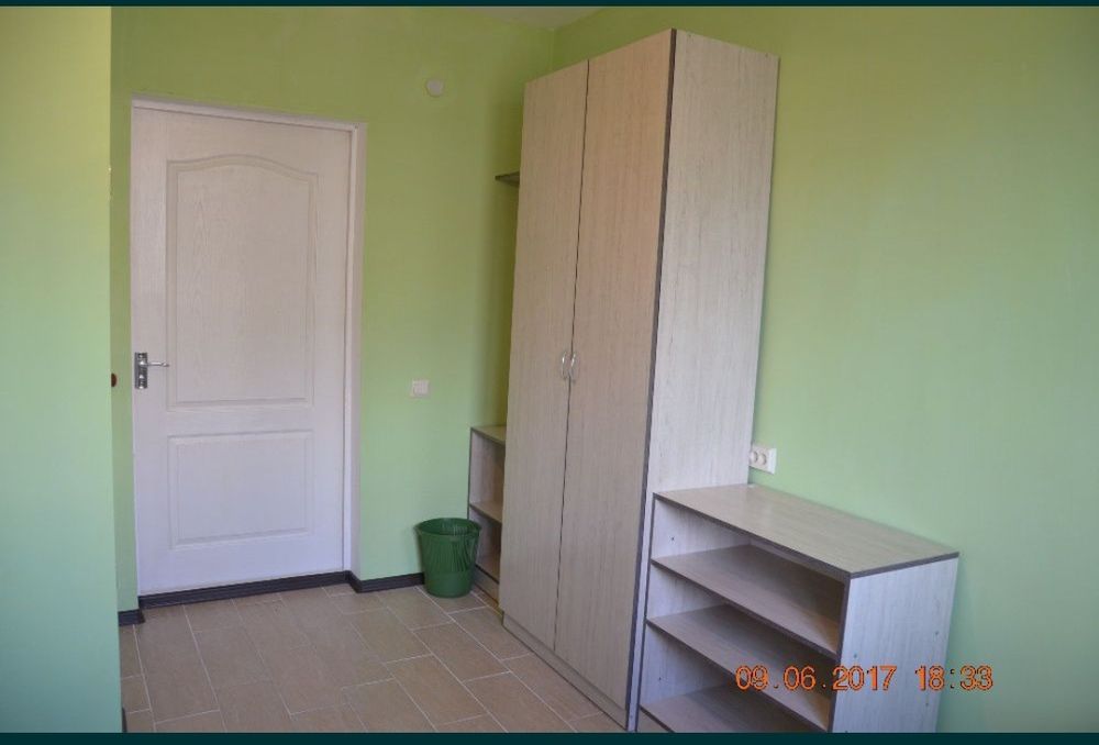 Комнат р-н Арман сдам комнату