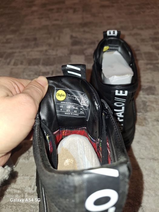 Bocanci dama Buffalo nou cu eticheta 40