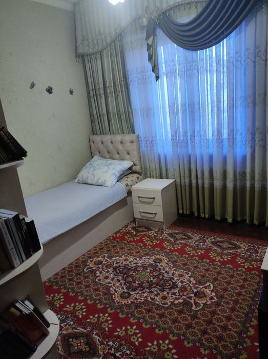 Продается 4 х комнатная квартира