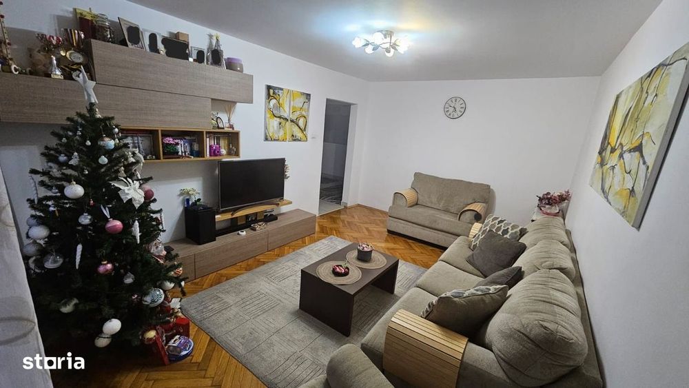Apartament 4 camere zona Dacia — fotografia 1