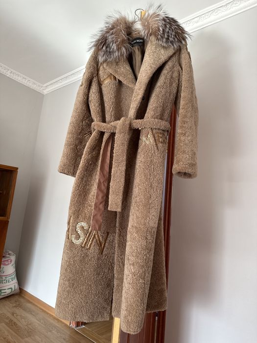 Продается шуба в отличном состоянии