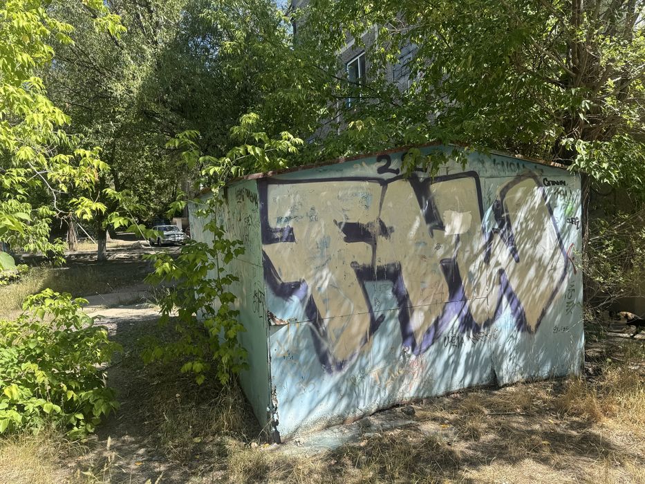 Продам гараж в городе
