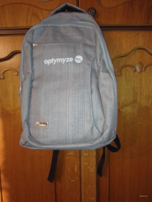 geanta laptop tip rucsac
