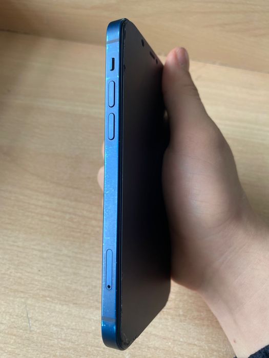 iPhone 12,описание