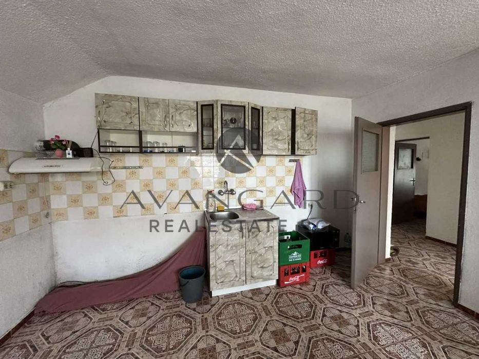 Продава се Къща в с. Калековец, Област Пловдив - 314 кв.м за 1170 €/кв.м - Снимка #22