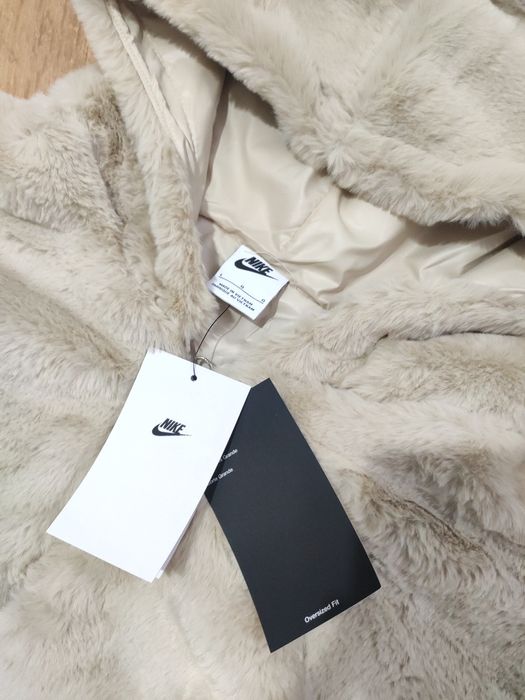 Geaca damă Nike mărimea L oversize