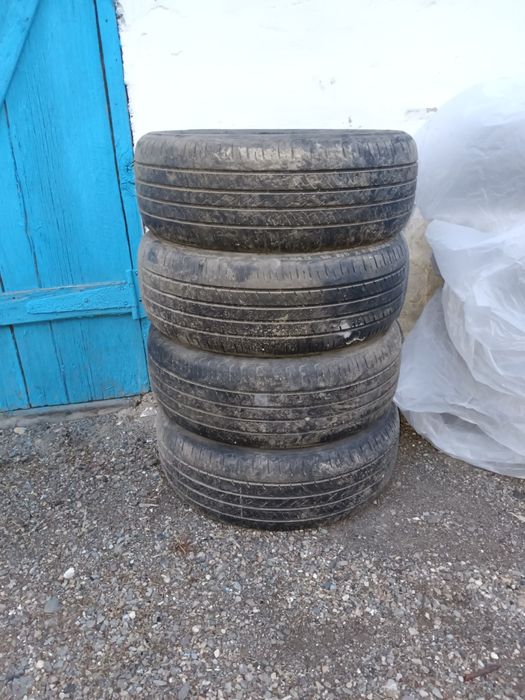 Продам летние резины