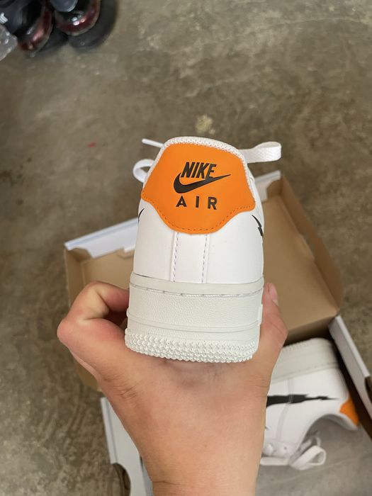 Air Force 1 Glitch Swoosh