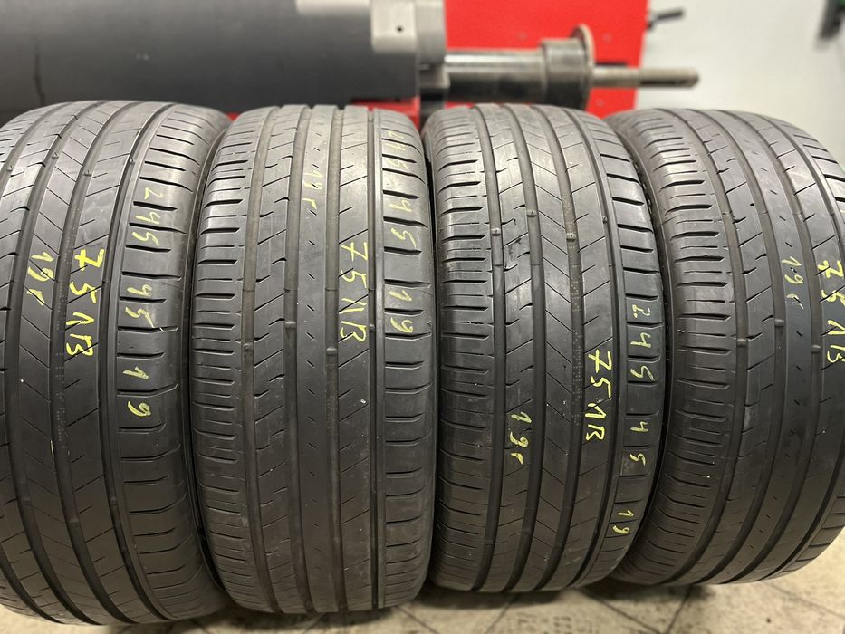 Летни гуми 245/45 R19 Giti