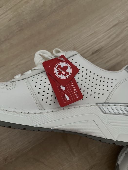 Кроссовки rieker