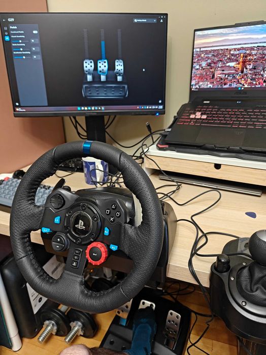 Volan Logitech G29 - PS5, PS4, PS3, PC - garantie 24 Oct 2027