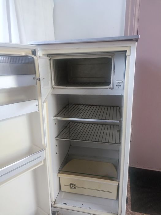 Холодильник "Саратов"