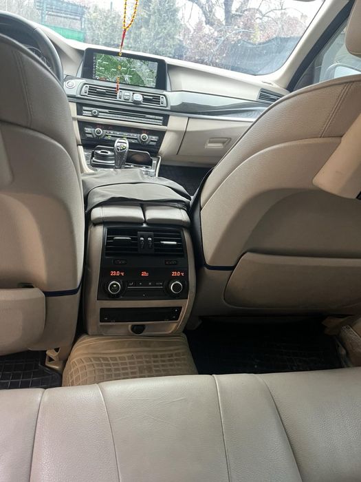 Продавам BMW 535D