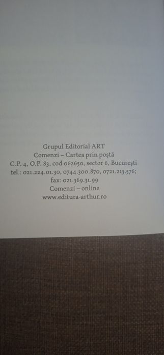 Vand cartea Orasul de JEANNE DuPRAU (Prima carte a focului stins) editura artur
