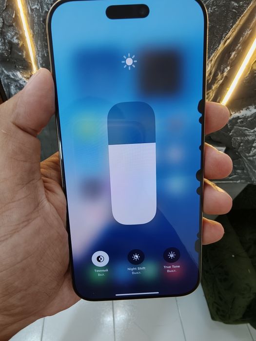 Iphone 16 max 512gb 91% yomks ekraniga qora dog'i bor ishlashi 100%