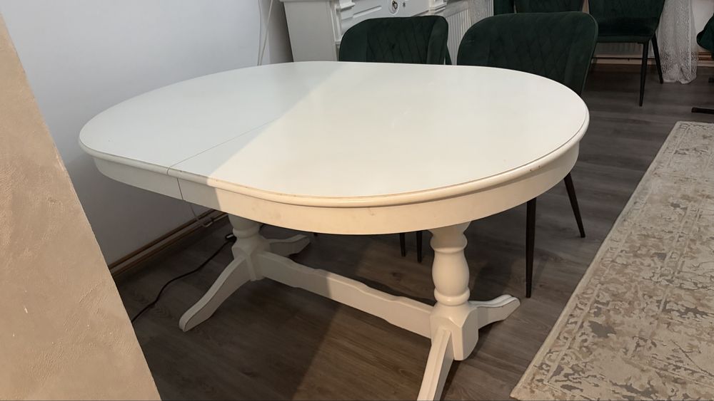 Vand masa ovala , alba de lemn 152/95 , extensibila