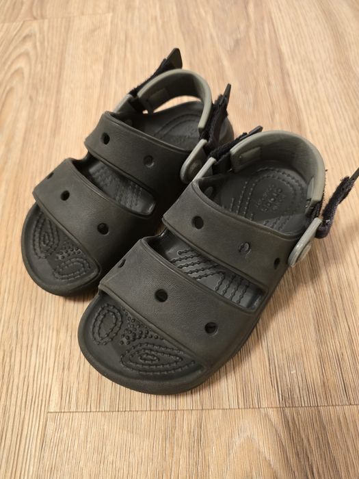 Sandale Crocs C12
