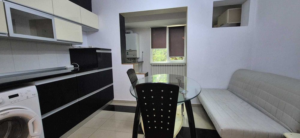 Apartament 2 camere de vânzare – Buftea, Bd. Mihai Eminescu (zona centrală)