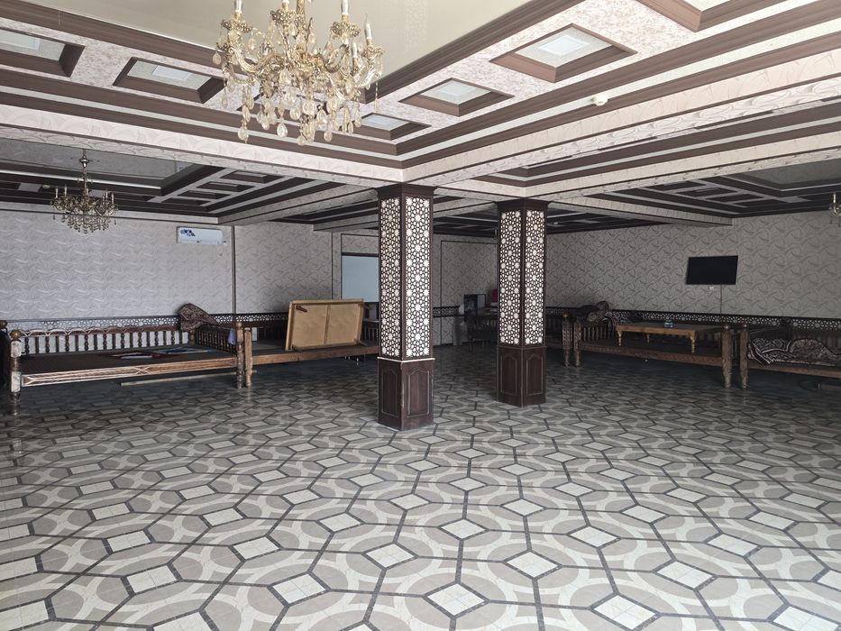 Сотилади Банкет зал.Чойхона.кафе