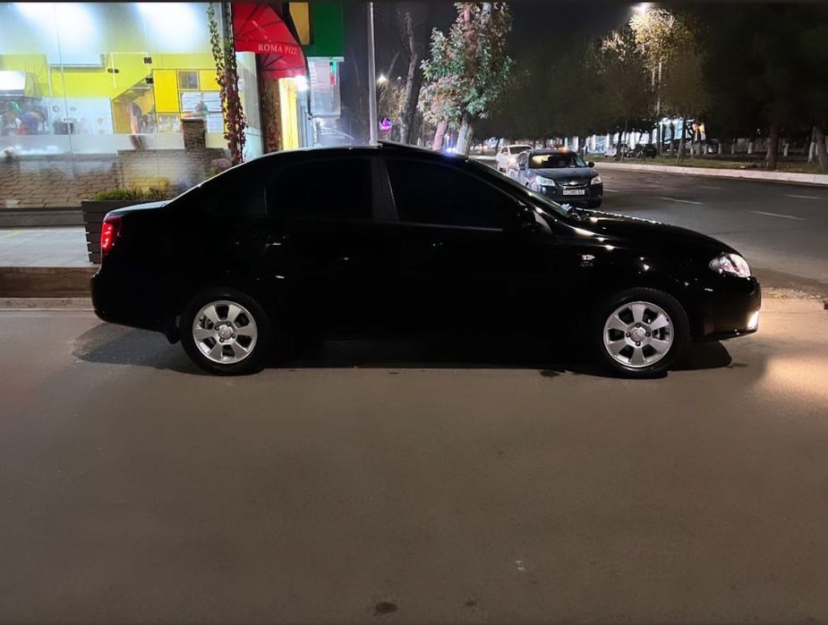 Автомобиль gentra