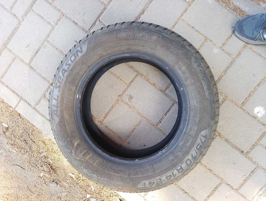 Автомобилни гуми RIKEN 175/70 R14 всесезонни чисто нови