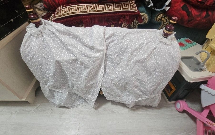 Бешик  сотилади холати зор