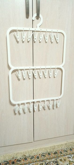 Сушилка, вешалка для носков