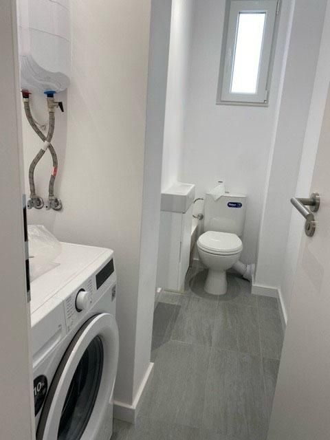 Дава се под наем Етаж от къща в Пловдив, Остромила - 120 кв.м за 969 € - Снимка #4