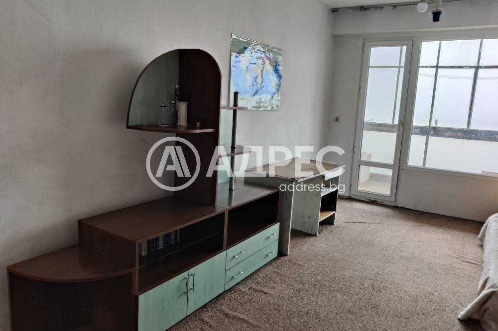 Двустаен апартамент