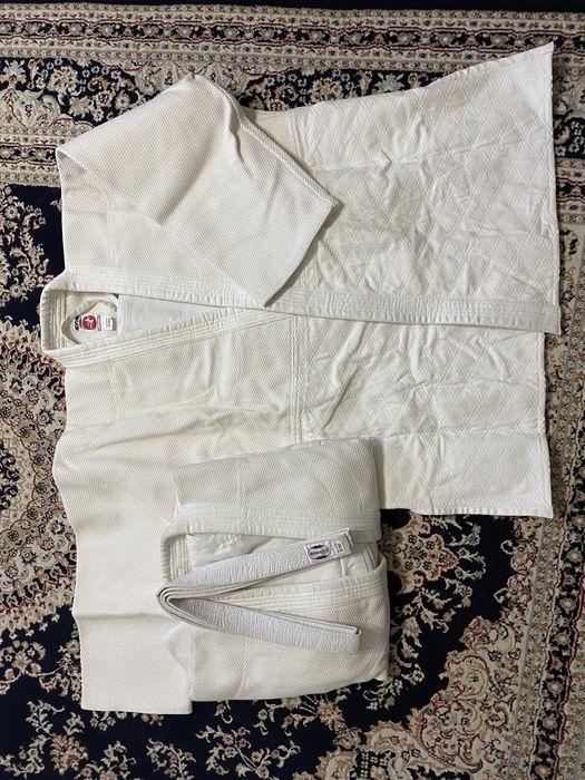 Кимоно для дзюдо