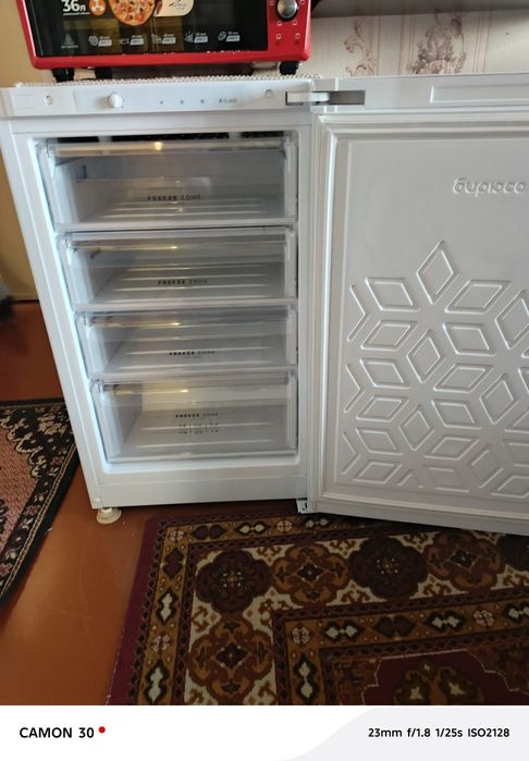 Продам холодильник и морозильник