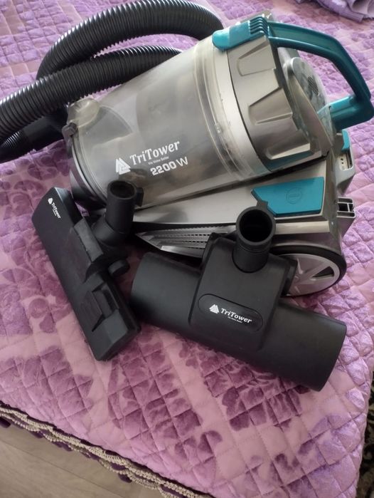 Продаётся пылесос