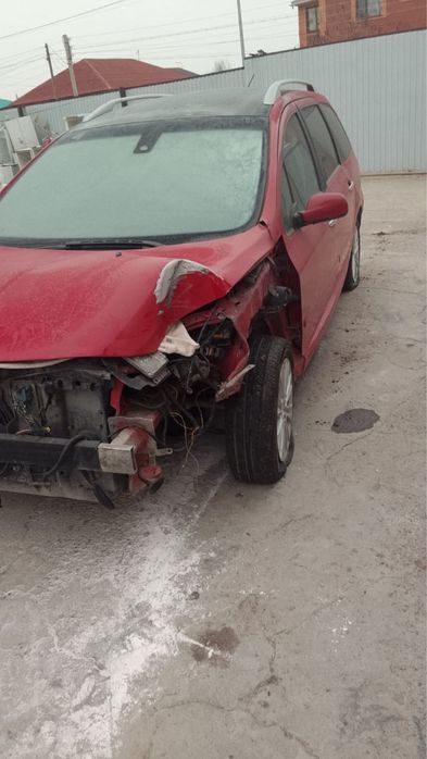 Продам машину peguot 307