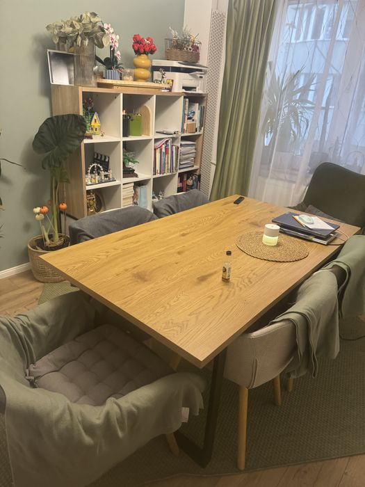 Vand set masa cu 6 scaune