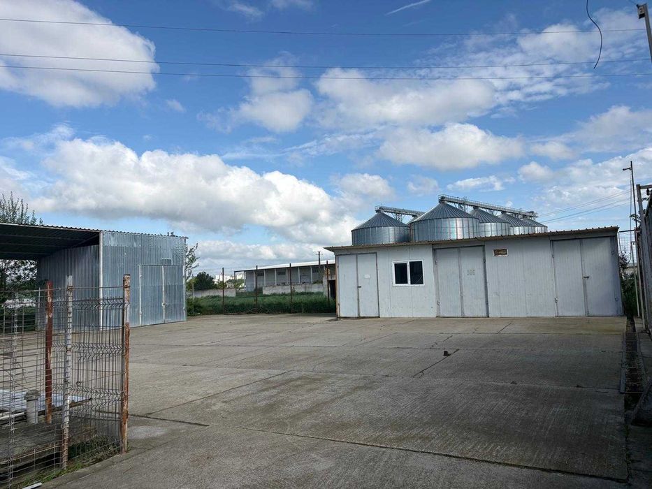 spatiu comercial de vanzare Vaslui