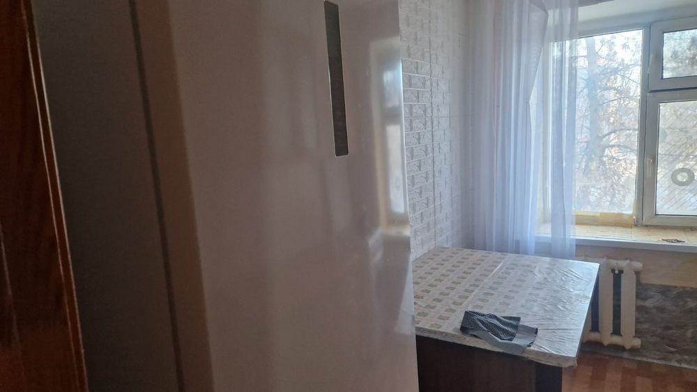 Сдам 3 х комн центр революция