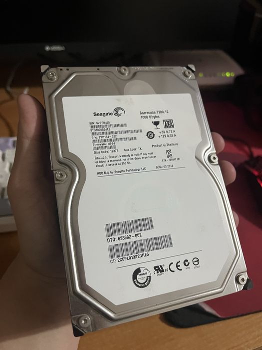 Продам жосткий диск на 1тб и видеокарту