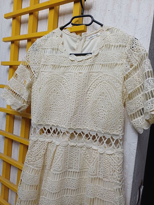 Vand rochie marimea S/M