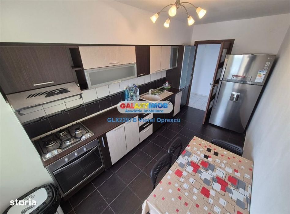 Apartament 4 camere, decomandat, mobilat, 2 bai, Piata Delfinului