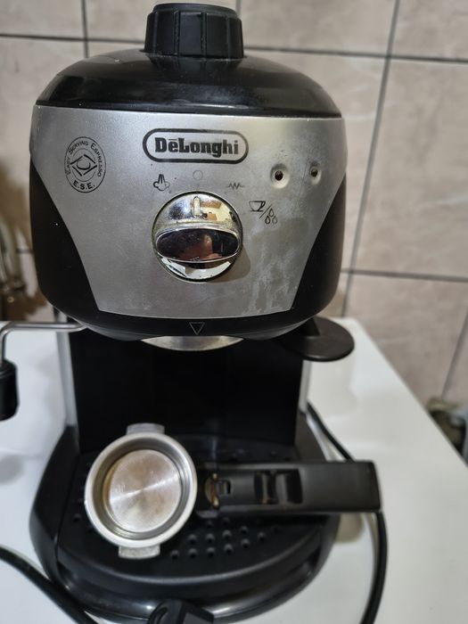 Aparat cafea DeLonghi