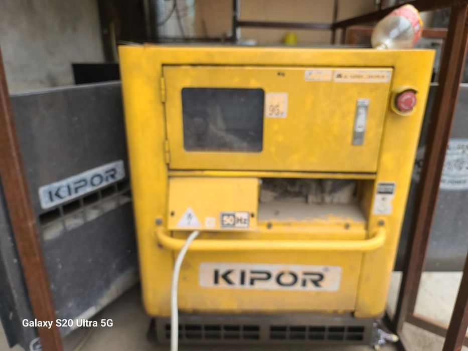 Generator 3 fazali sotiladi holati yaxshi
