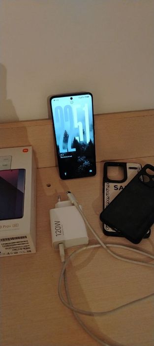 Xiaomi Redmi Note 13 Pro+