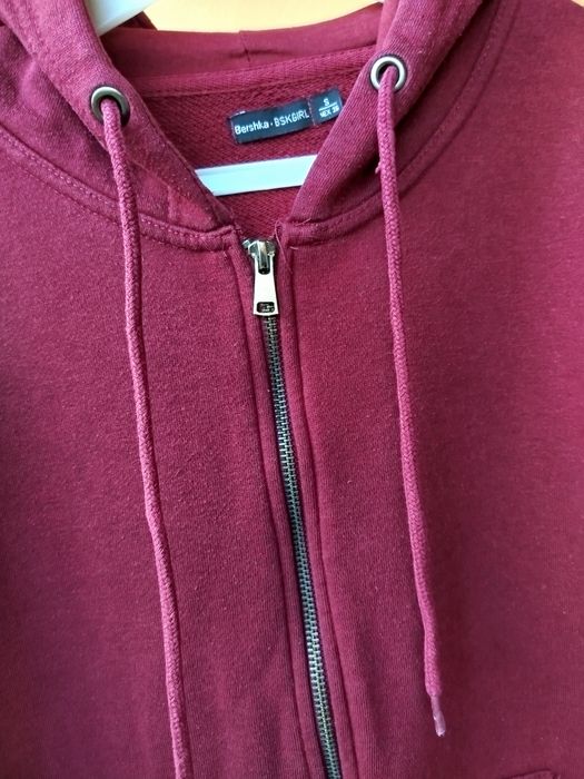 Дамски суичър Bershka