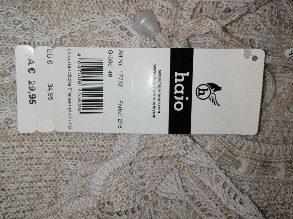 Pulover împletit cu mânecă scurta