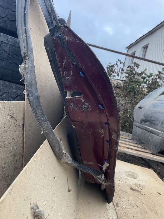 Дверь задняя правая Mazda 626 Cronos